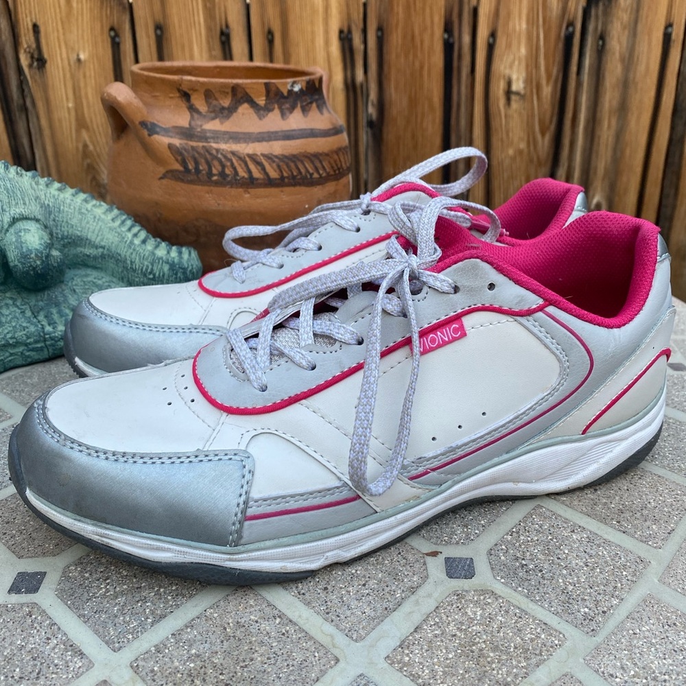 Vionic Orthopedic Sneakers View 6